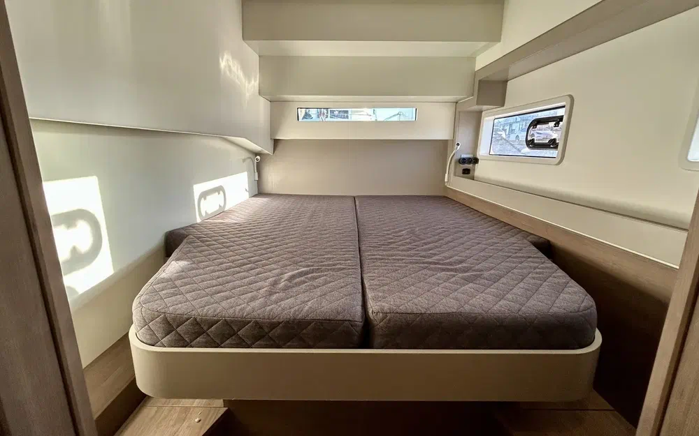 slider 10 Catana Bali 4.2