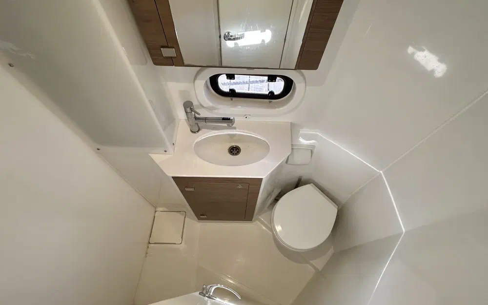 slider 13 Catana Bali 4.2