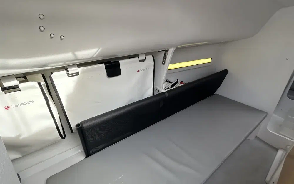 slider 14 Beneteau Seascape 27 SE