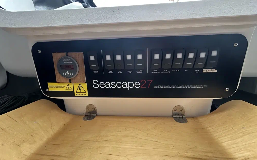 slider 2 Beneteau Seascape 27 SE
