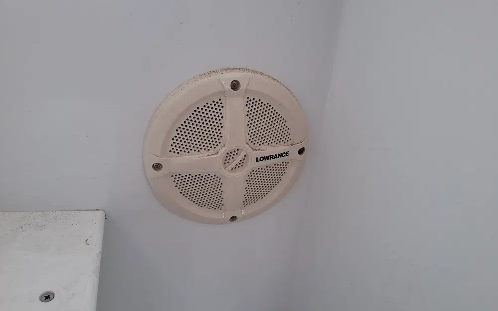 slider 12 Beneteau Antares 680 HB