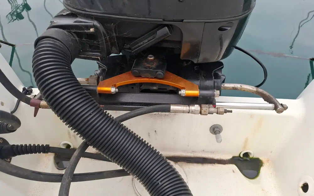 slider 21 Beneteau Antares 680 HB