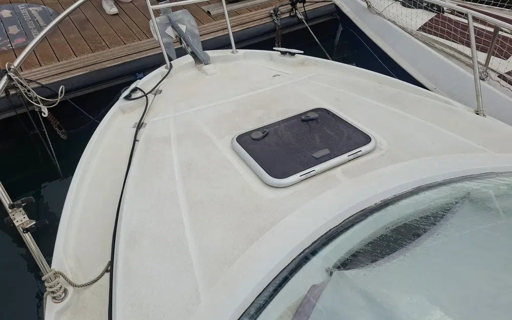 slider 3 Beneteau Antares 680 HB