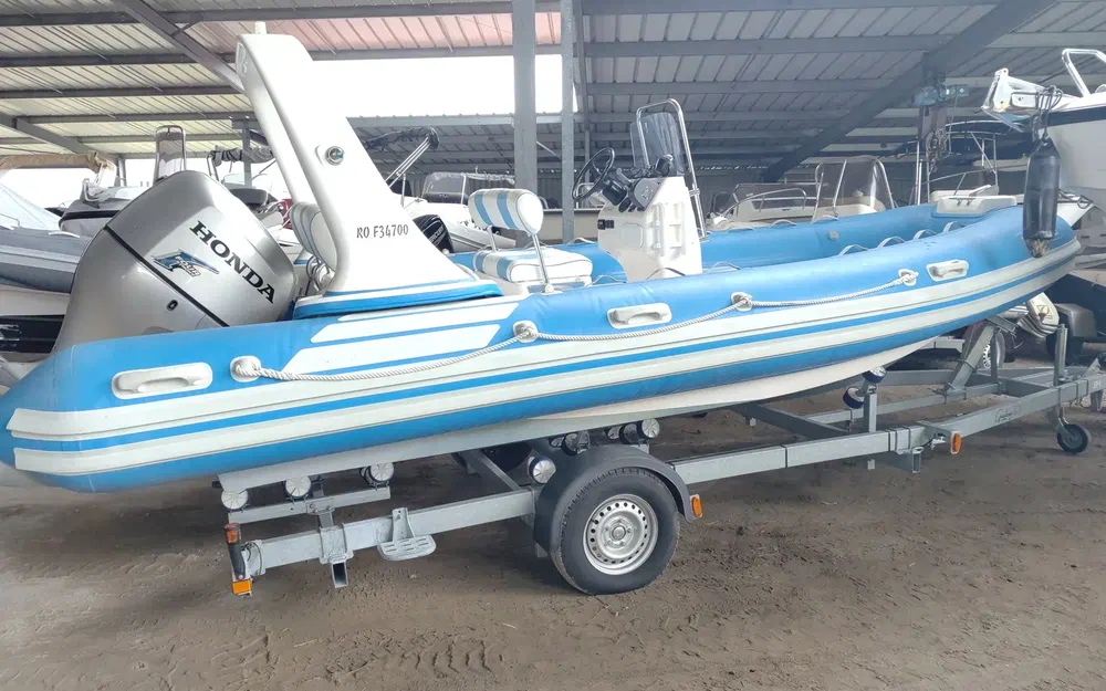 slider 0 Sportis Mc 5600