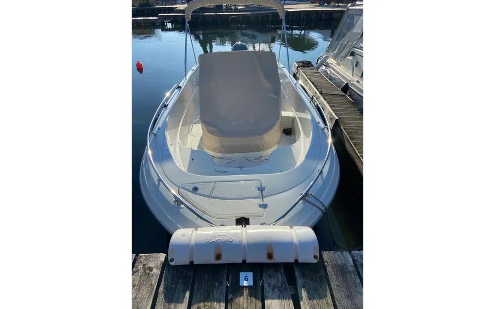 slider 6 Pacific Craft 700 SC