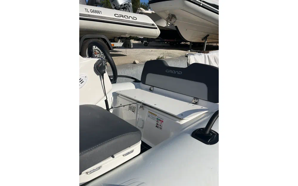 slider 4 Grand Golden Line G340