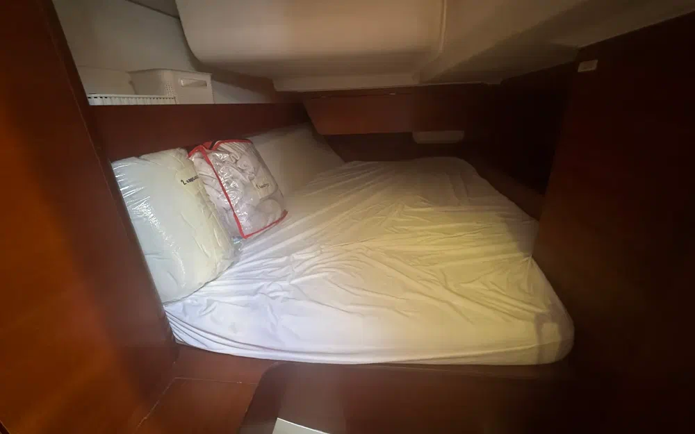 slider 10 Dufour 375