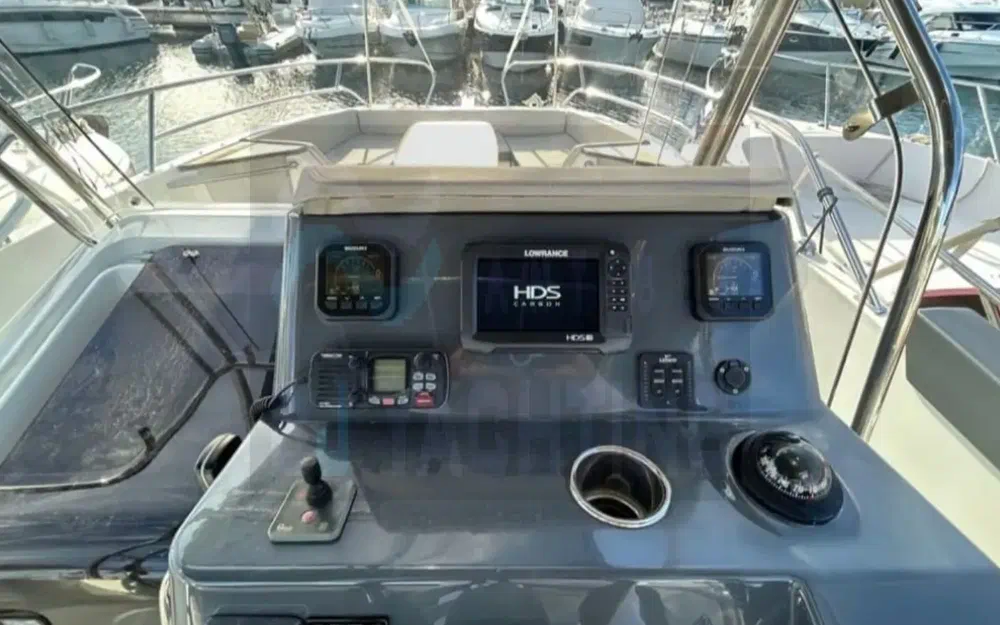 slider 9 Beneteau Flyer 8.8 SPACEdeck