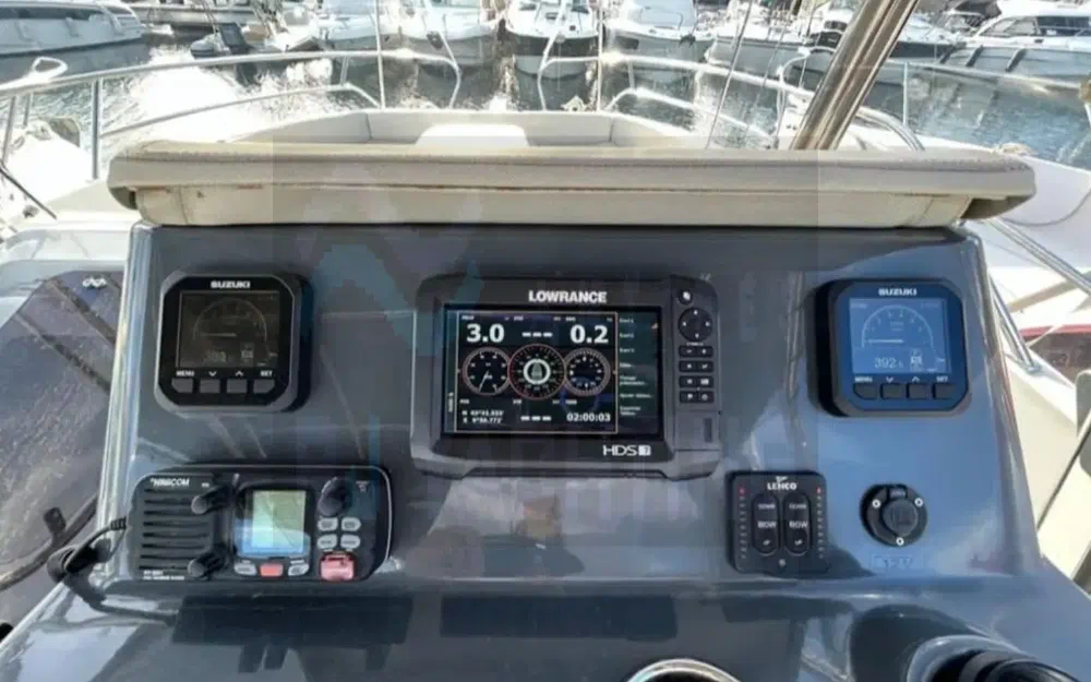 slider 4 Beneteau Flyer 8.8 SPACEdeck