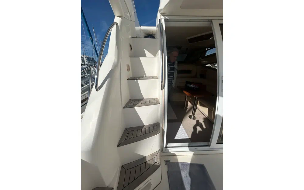 slider 27 Sealine F 34