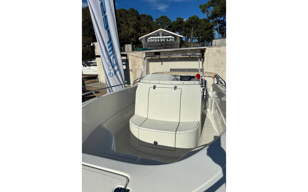 slider 3 Pacific Craft 545 Open