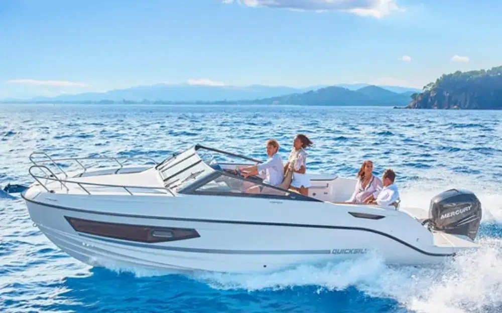 slider 0 Quicksilver Activ 755 Cruiser