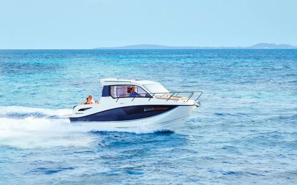 QuicksilverActiv 805 Weekend