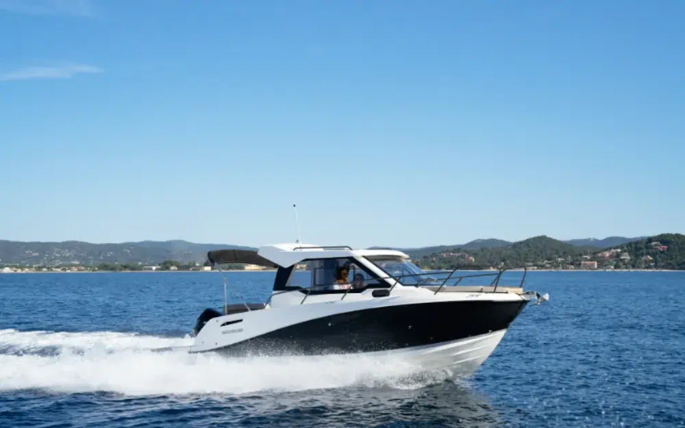 slider 2 Quicksilver Activ 805 Weekend