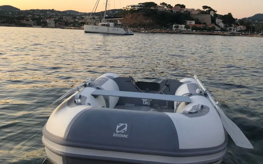 slider 1 Zodiac Cadet 230 Aero