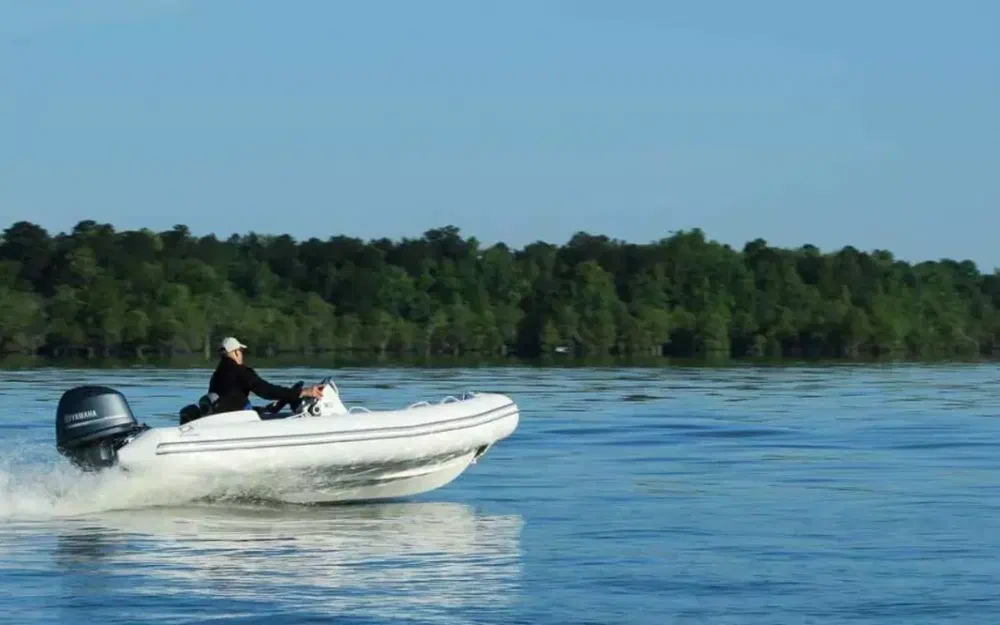 slider 0 Zodiac Yachtline