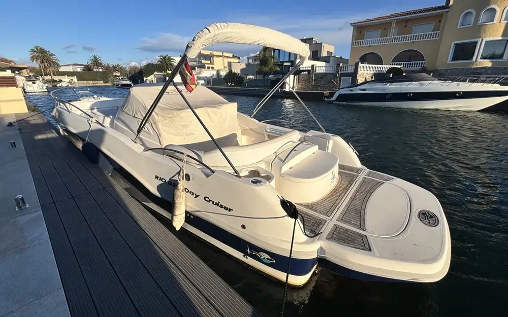 slider 32 Rio 850 Day Cruiser