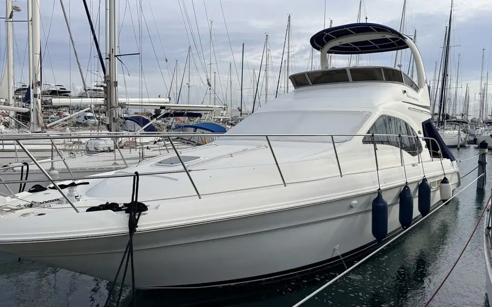 Sea Ray455 Sedan Bridge