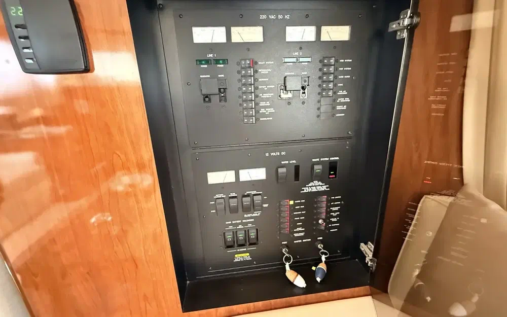 slider 14 Sea Ray 455 Sundancer