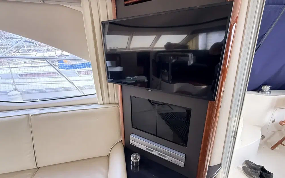 slider 15 Sea Ray 455 Sedan Bridge