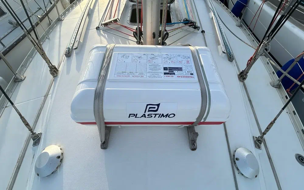 slider 15 Jeanneau Sun Odyssey 33.1