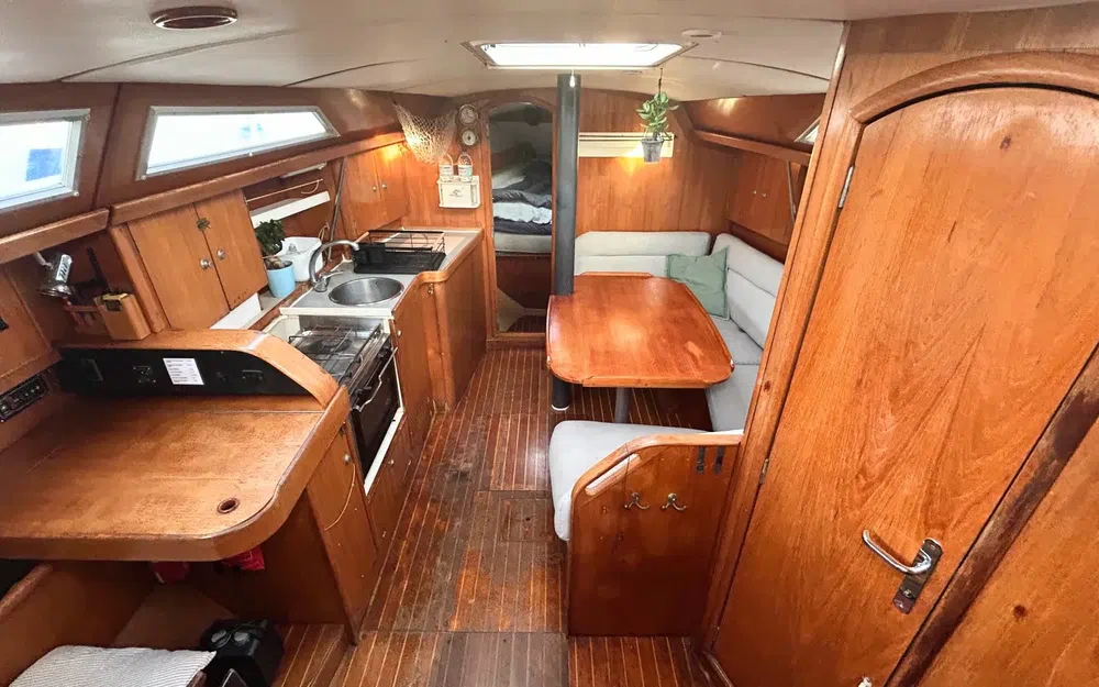 slider 7 Jeanneau Sun Odyssey 33.1