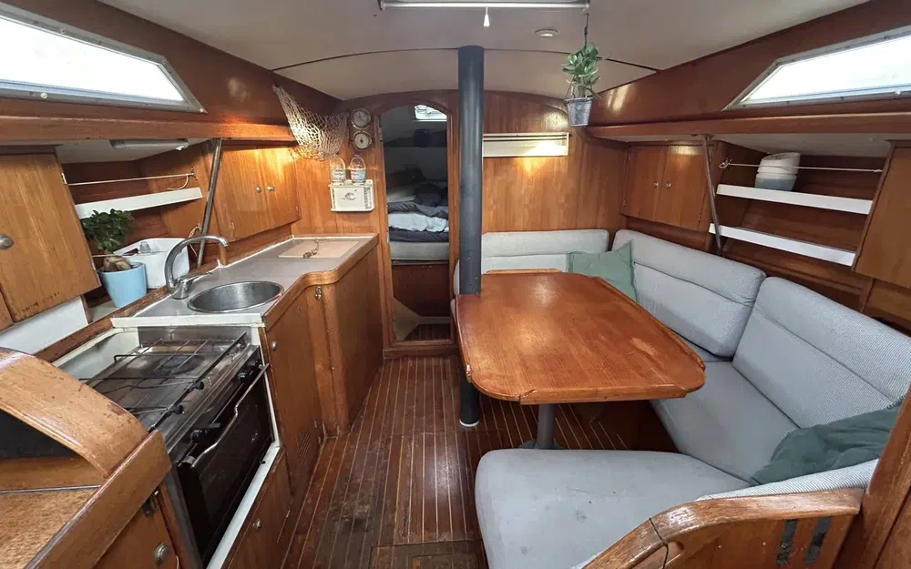 slider 8 Jeanneau Sun Odyssey 33.1