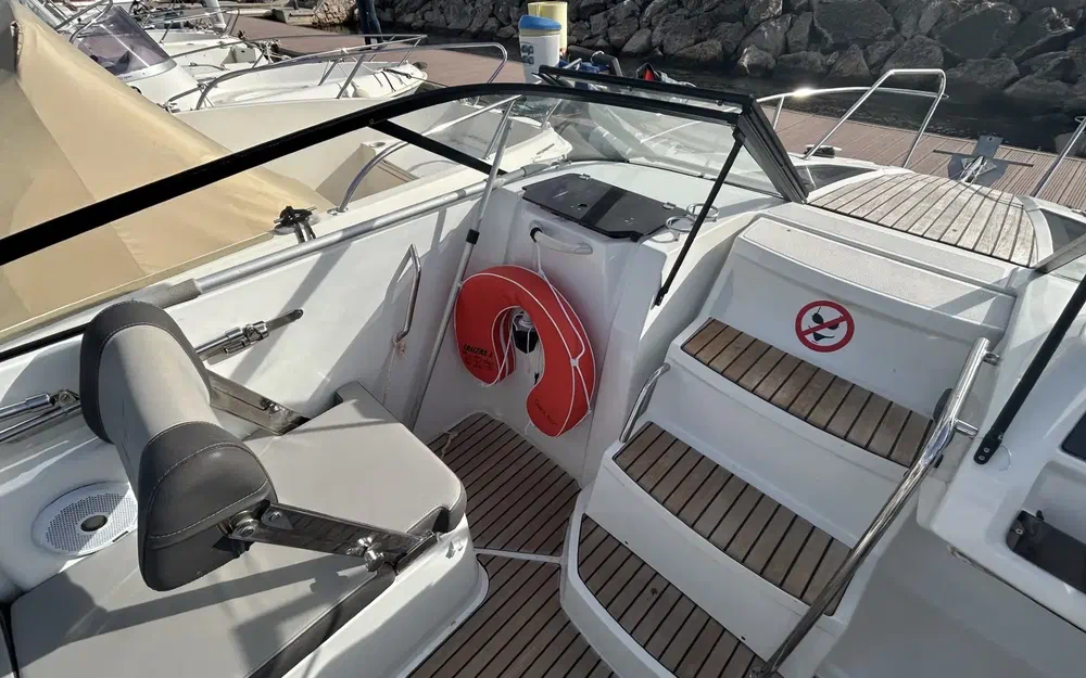 slider 10 Jeanneau Cap Camarat 6.5 DC