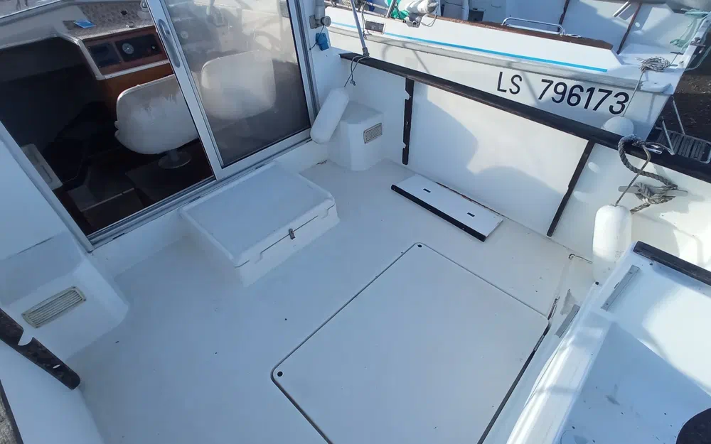 slider 10 Beneteau Antares 680