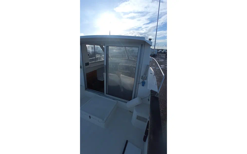 slider 12 Beneteau Antares 680