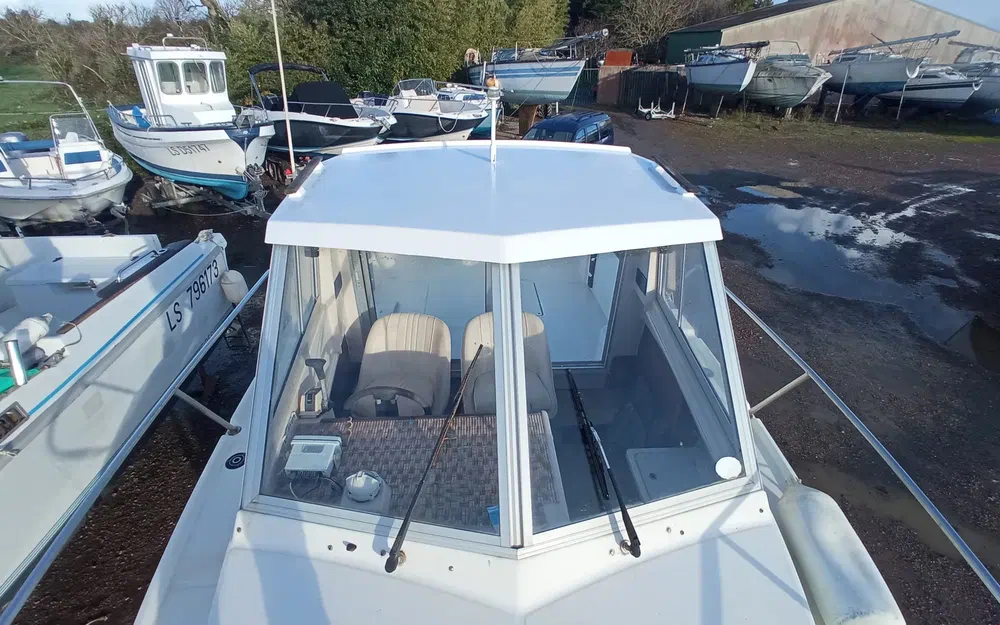 slider 13 Beneteau Antares 680
