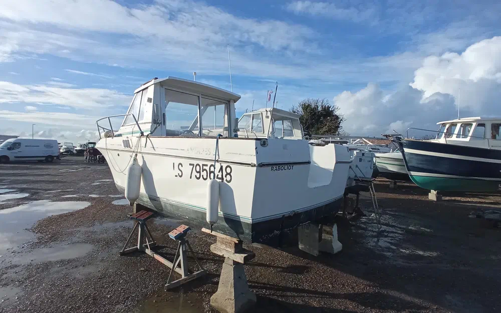 slider 2 Beneteau Antares 680