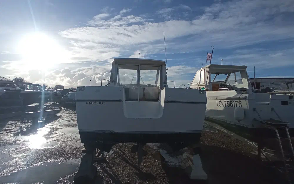 slider 4 Beneteau Antares 680