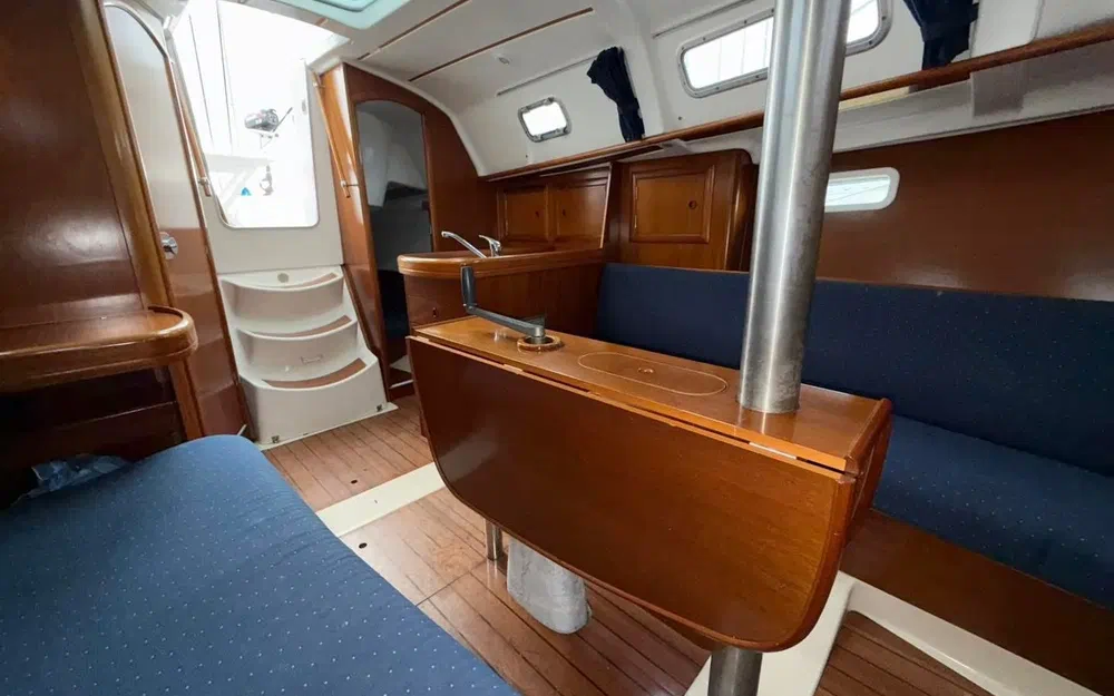 slider 23 Beneteau Oceanis 311 Clipper