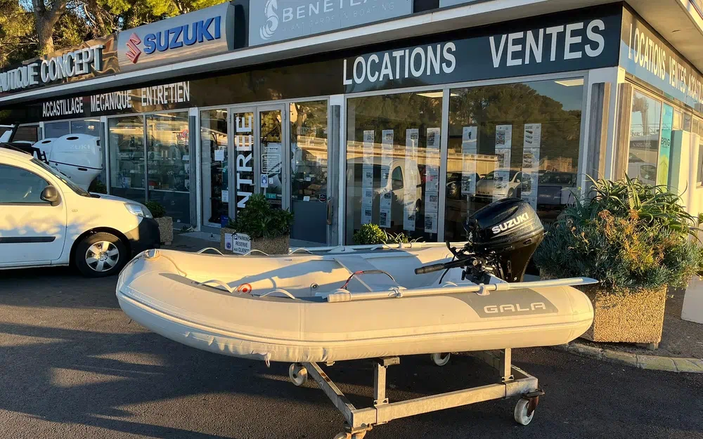 slider 1 Gala Boats A270