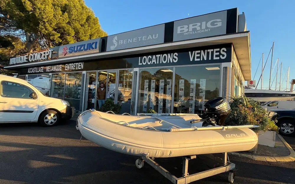 slider 5 Gala Boats A270