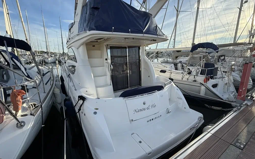 slider 0 Meridian Yacht 341