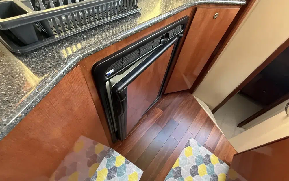 slider 23 Meridian Yacht 341