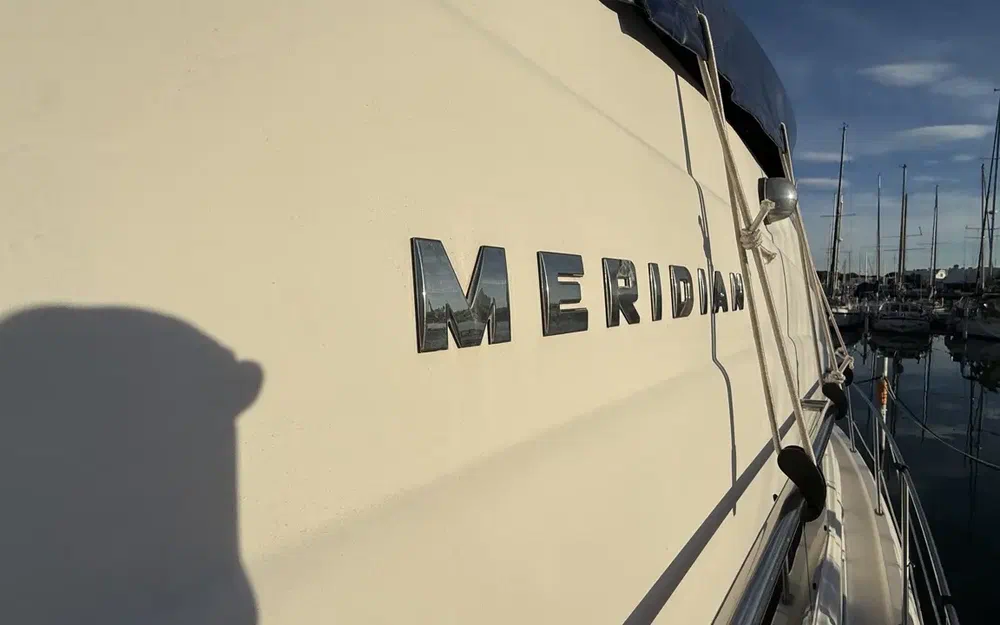 slider 8 Meridian Yacht 341