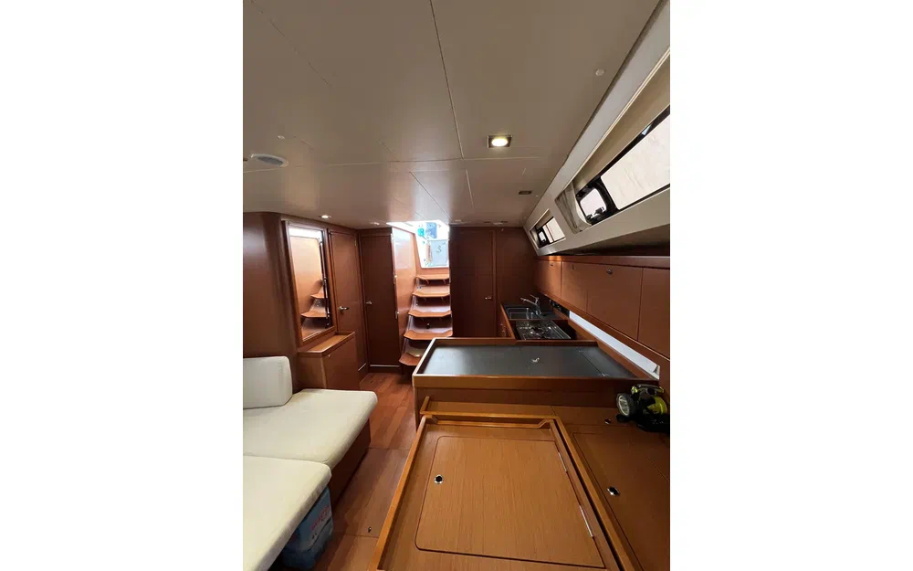slider 13 Beneteau Oceanis 41