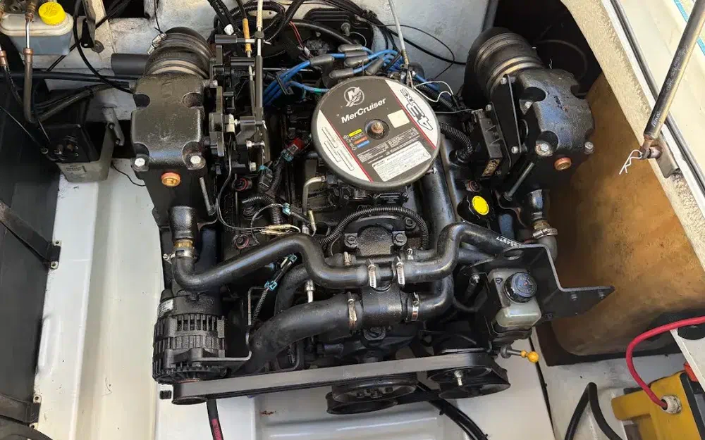 slider 5 Beneteau Flyer 701