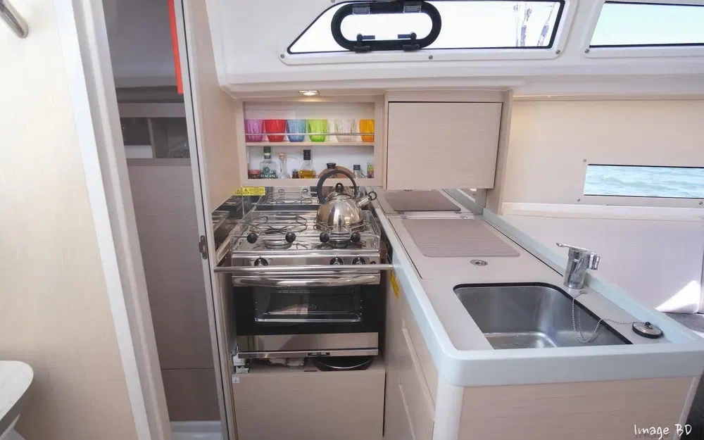 slider 22 Beneteau Oceanis 30.1