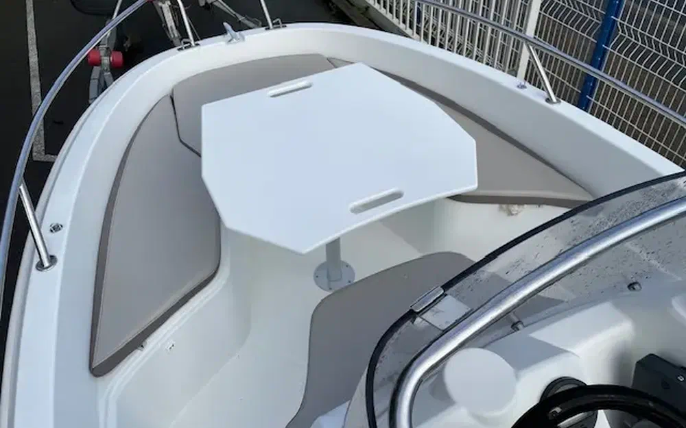 slider 13 Jeanneau Cap Camarat 4.7 CC