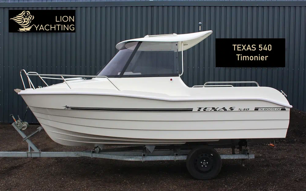 slider 1 Texas 540 Pilothouse