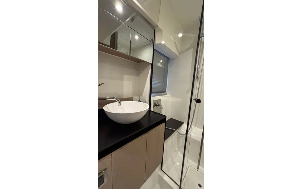 slider 32 Jeanneau Prestige 420 Fly