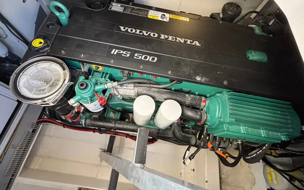 slider 43 Jeanneau Prestige 420 Fly