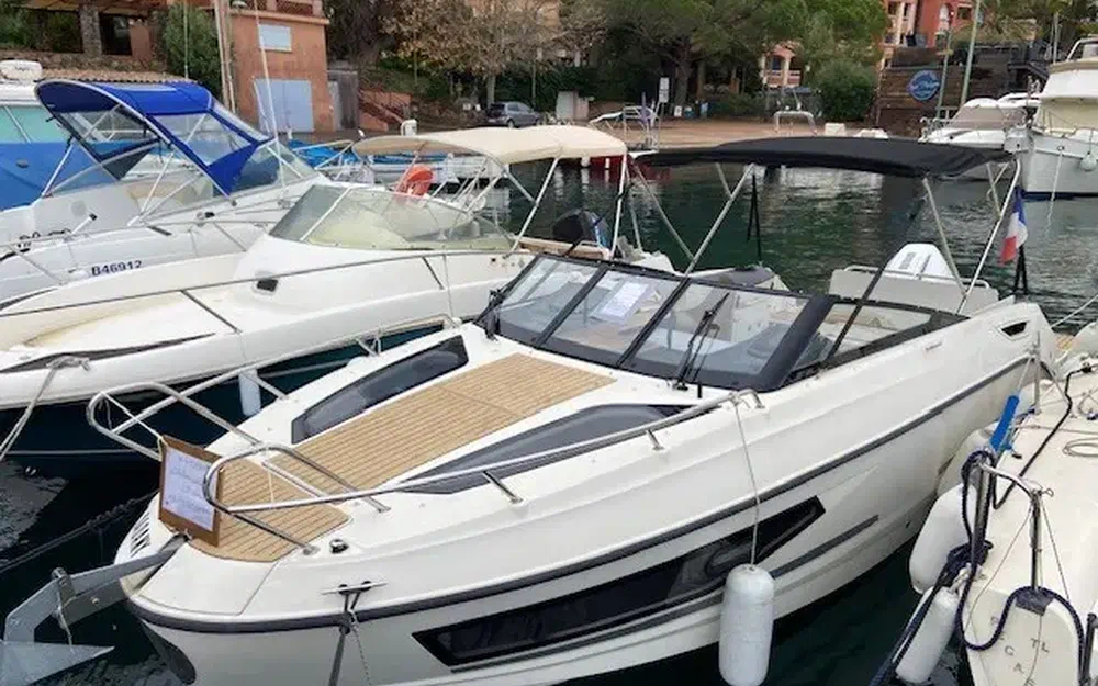 slider 0 Quicksilver Activ 755 Cruiser