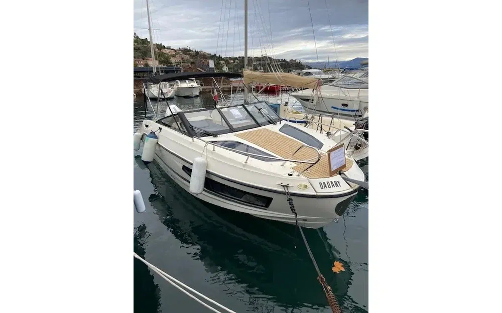 slider 5 Quicksilver Activ 755 Cruiser