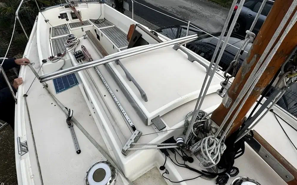 slider 10 Cornish Crabber 22