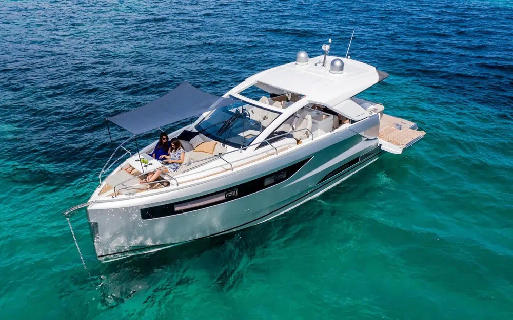 slider 5 Jeanneau DB 43